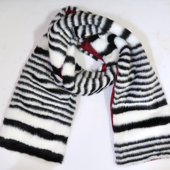 HENRI BENDEL Striped Faux Fur scarf - Picture 3 of 6